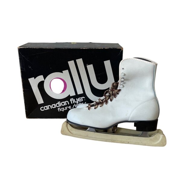 Vintage Canadian Flyer Figure Skates Sz 10 White Leather w Original Box Made USA - Picture 1 of 11